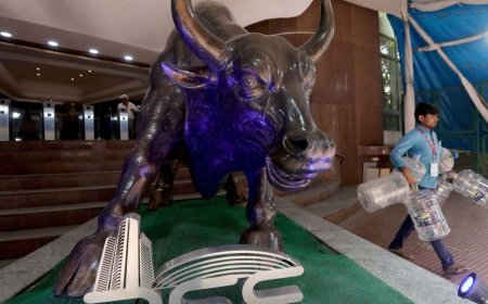 Sensex Today | Share Market Live Updates: Sensex opens down 260pts, Nifty below 22k, led by mixed signals from peers