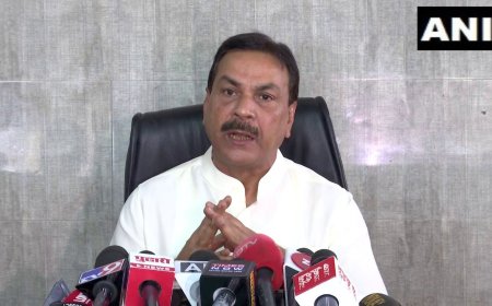 Arif Khan says ‘committed to party’ day after quitting as star campaigner, ‘with Congress and will stay…’