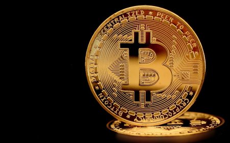 Bitcoin falls 5% to $57,000 ahead of Fed decision, slumps 16% in April