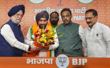 Former Delhi Congress chief Arvinder Singh Lovely joins BJP