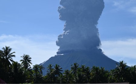 Indonesia's Mount Ibu erupts again, spews huge ash tower amid floods