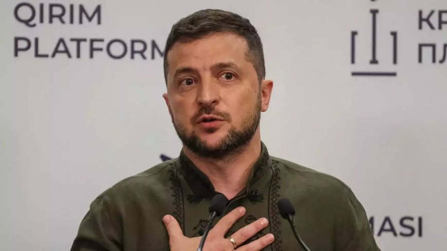 Russia used 300 missiles, 300 drones, 3,200 guided bombs in April against Ukraine, Zelenskyy says