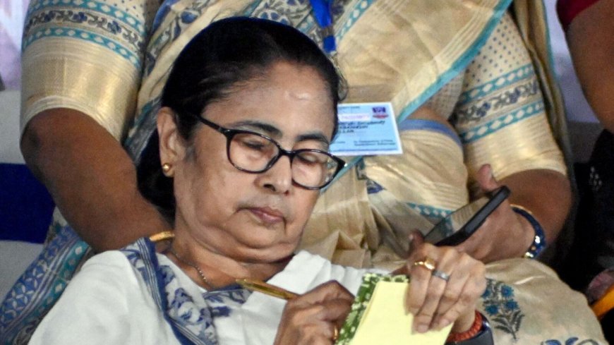 ‘Will build temple, offer him dhokla’: Mamata Banerjee quips on PM Modi's ‘Parmatma’ remark