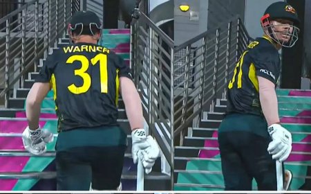 'I didn't even notice': Warner on 'wrong dressing room' blunder