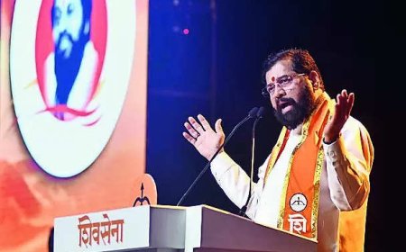 Shinde: UBT like a Chinese umbrella without guarantee