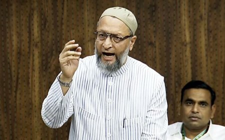 ‘Savarkar-type cowardly behaviour,’ says Asaduddin Owaisi after miscreants ‘vandalise’ his Delhi residence