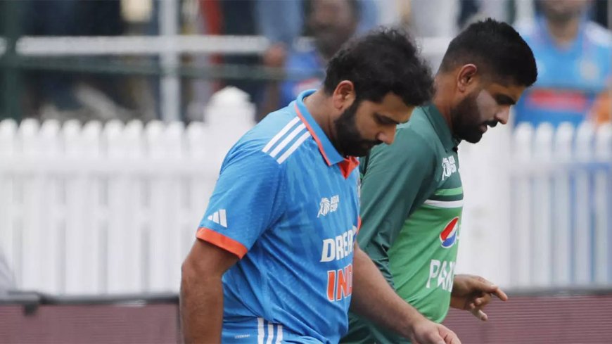 'With Babar under the pump, India start as favourites vs Pak'