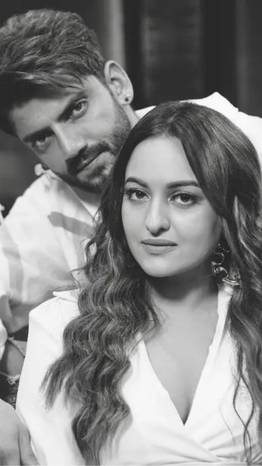 Most stylish pics of Sonakshi and Zaheer
