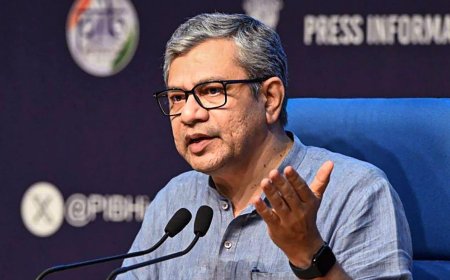 Cabinet approves eight railway projects,  ₹3.06 tn for 20 mn rural houses, launches programme for horticulture farmers