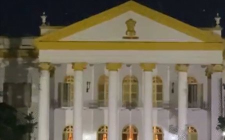 कोलकाता रेप-लोगों ने विरोध में घरों की लाइट बंद की:राजभवन में भी ब्लैकआउट; IMA चीफ की अपील- प्रदर्शनकारी डॉक्टर काम पर लौटें