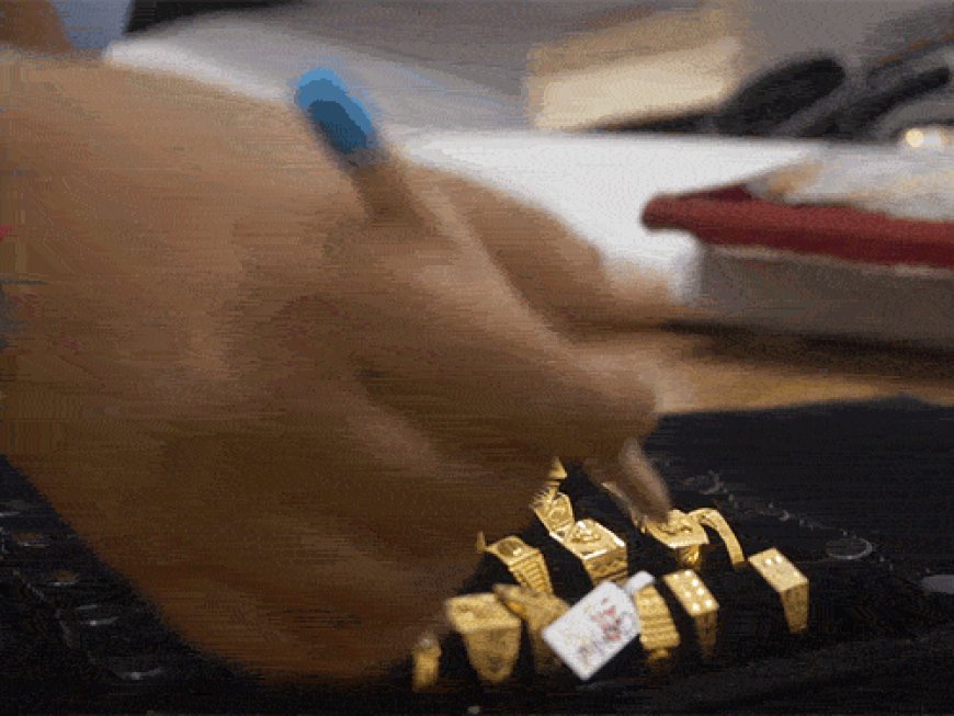 आज सोना और चांदी में तेजी:सोना ₹608 बढ़कर ₹74,093 पर पहुंचा, चांदी ₹88,917 रुपए प्रति किलो बिक रही