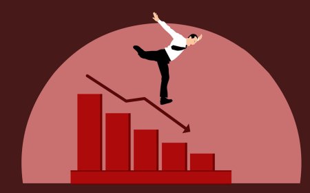 Top Gainers and Losers on July 03: Nykaa, PNB, Rites, DMart, Sagility India among top losers today