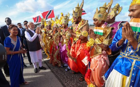 PM receives a ceremonial welcome upon his arrival at Port of Spain